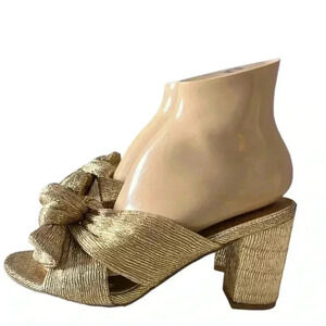 LULU’S Knotted Crinkled Rose Gold Mule Sandal Size 7.5